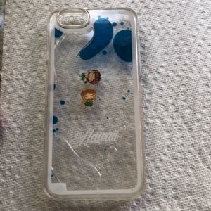 iPhone 6 phone case with Hawaii written on it